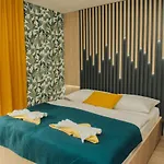 - Lejla Hotel