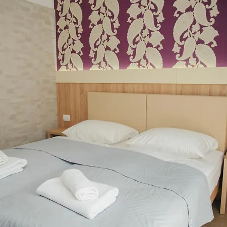- Lejla 3* Mostar
