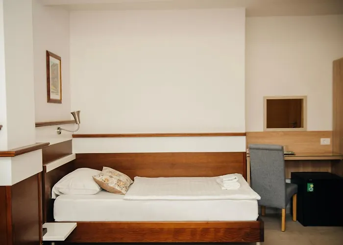 酒店 - Lejla 莫斯塔尔