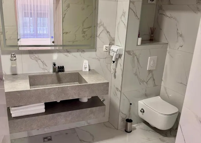 - Lejla 3* 莫斯塔尔